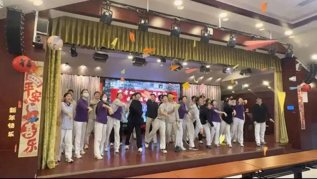 纸翼逐梦中考 ——初三学生表彰暨一模冲刺动员大会 第53张