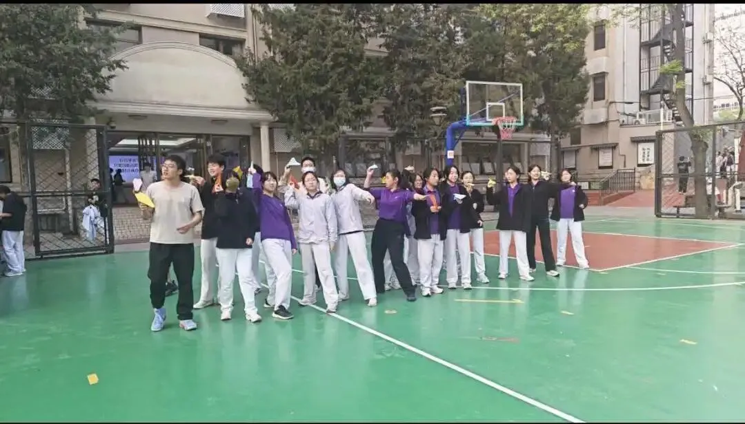 纸翼逐梦中考 ——初三学生表彰暨一模冲刺动员大会 第54张