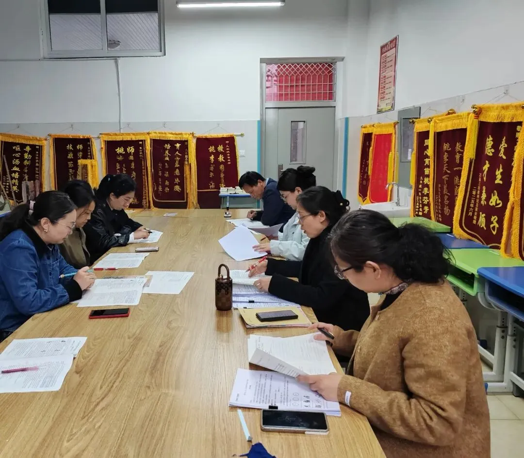 研真题·析课标·精命题——孔令艳工作室英语中考试题说题专题教研 第2张 研真题·析课标·精命题——孔令艳工作室英语中考试题说题专题教研 第2张