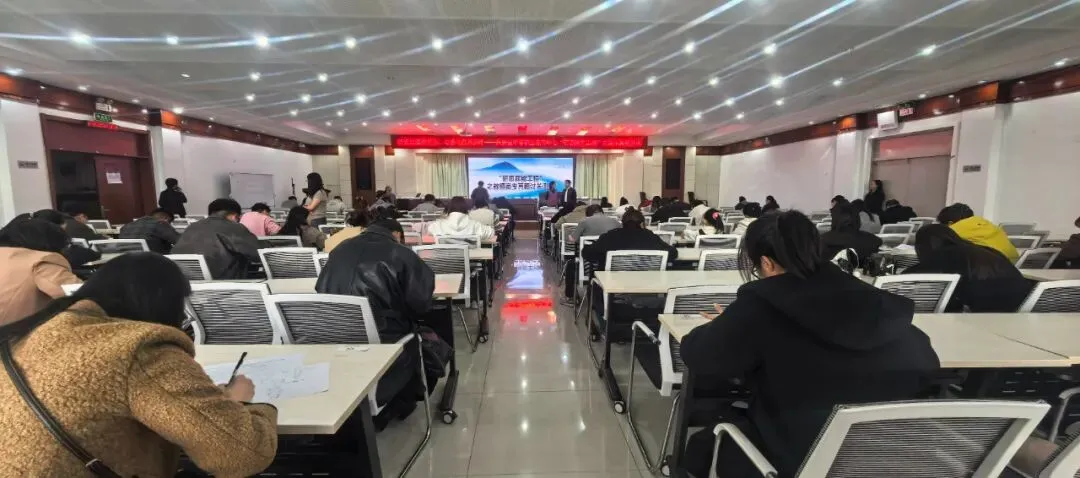 【砺师向新行】研真题明考向 深耕耘育英才 | 兴安盟中等职业教育中心“研思赋能”纪实 第6张