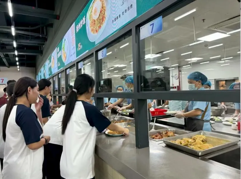 中考 545 分也能冲世界前 60?这所国际部太敢了!4 月 19 日这个交流日别错过一探究竟 第19张