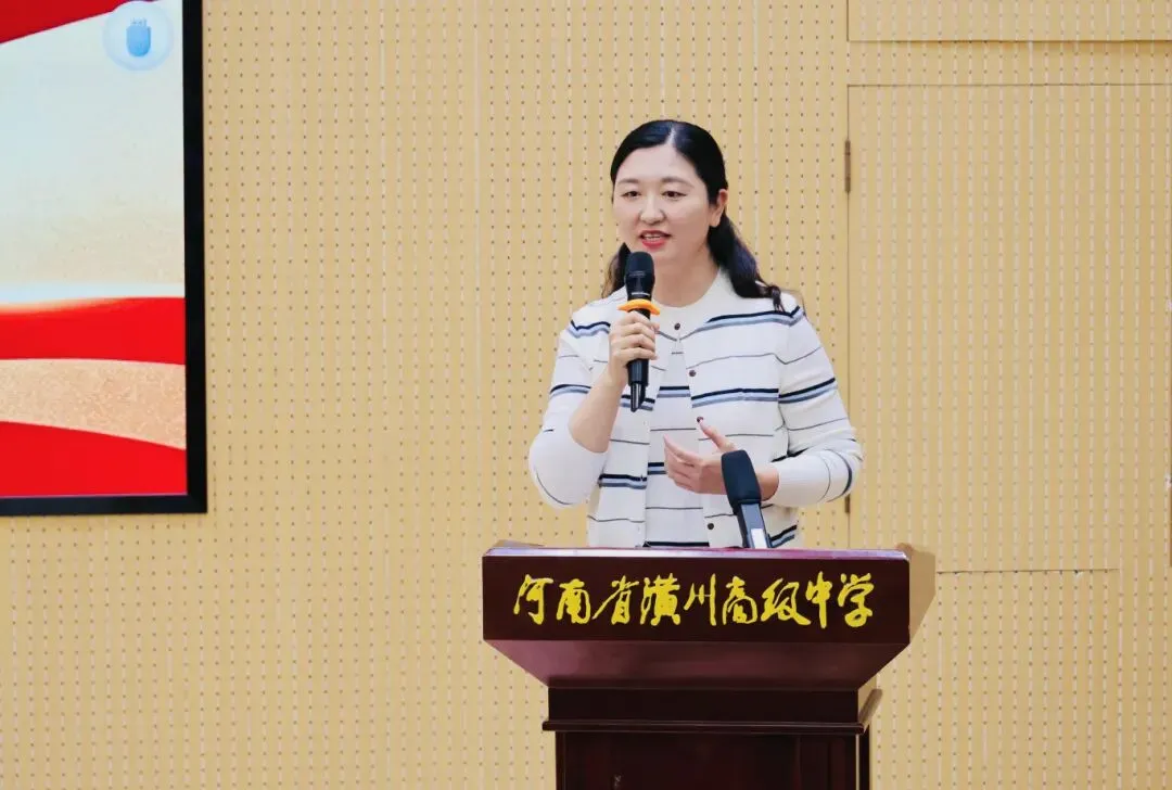 深研高考真题 赋能精准备考——潢川高中英语组举行说高考题展示活动 第25张