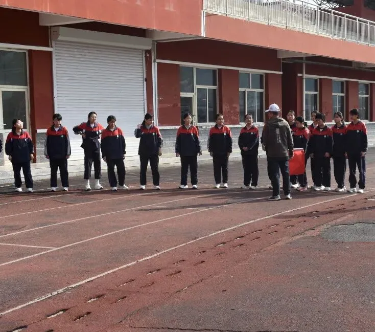 【备战中考】厉兵秣马备体考 凝心聚力向未来 —— 交口二中体育模拟考试纪实 第6张