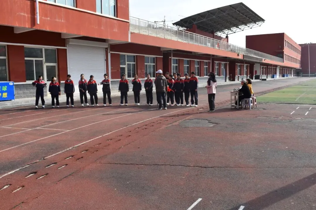 【备战中考】厉兵秣马备体考 凝心聚力向未来 —— 交口二中体育模拟考试纪实 第7张