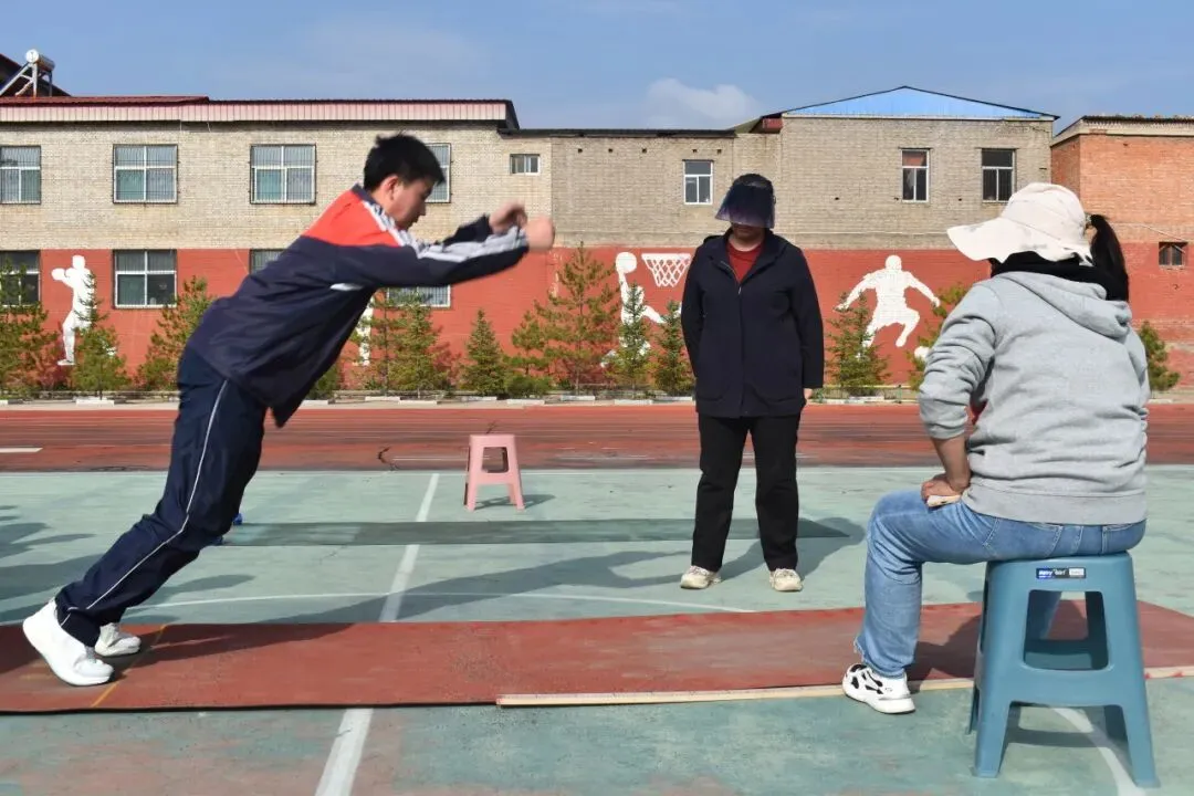 【备战中考】厉兵秣马备体考 凝心聚力向未来 —— 交口二中体育模拟考试纪实 第11张