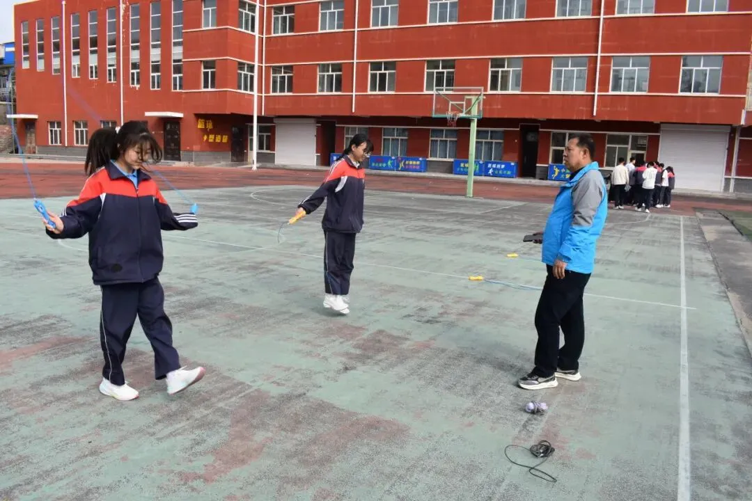 【备战中考】厉兵秣马备体考 凝心聚力向未来 —— 交口二中体育模拟考试纪实 第19张