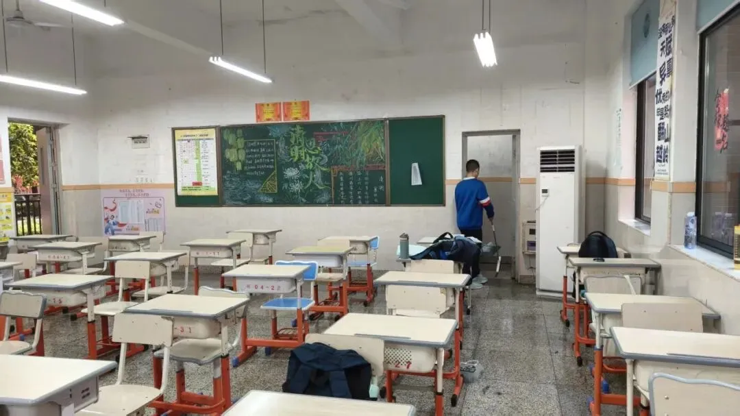 起跑!决战中考!加油同学们! 第21张