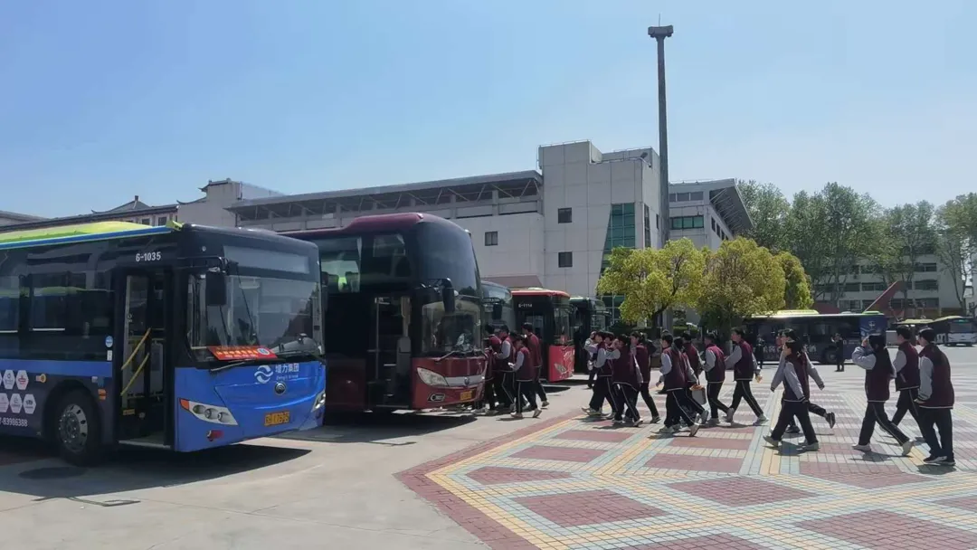 【体育中考】文通学子奋勇当先 体育中考旗开得胜——文通中学2026年体育侧记 第18张