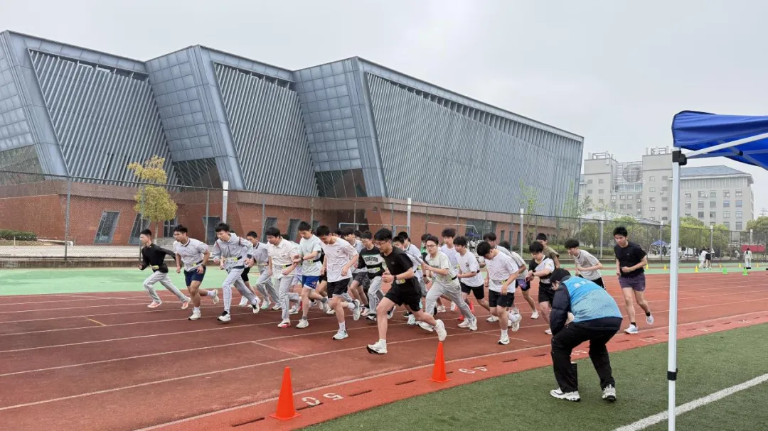 少年当燃,赛场飞扬——南京市中考体育考试进行时 第36张