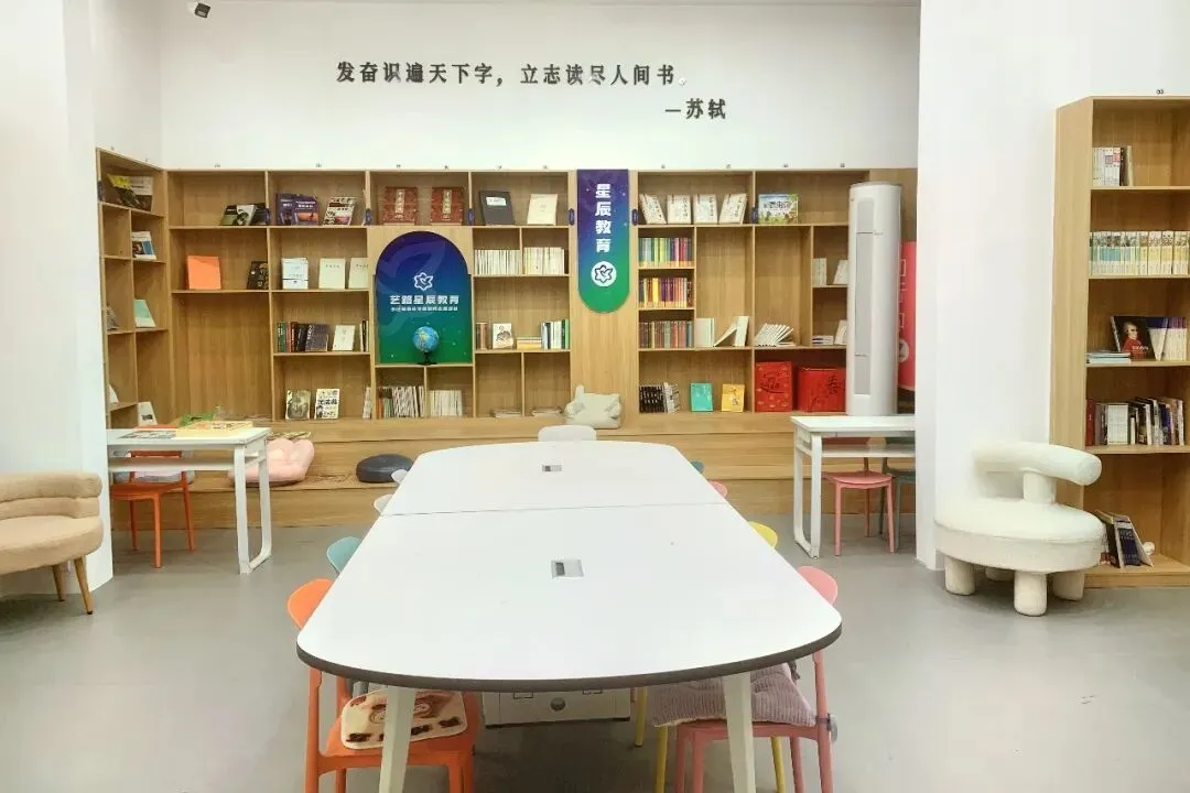 【杜老师作文】中考作文模拟训练——向光而行(7-9年级) 第13张