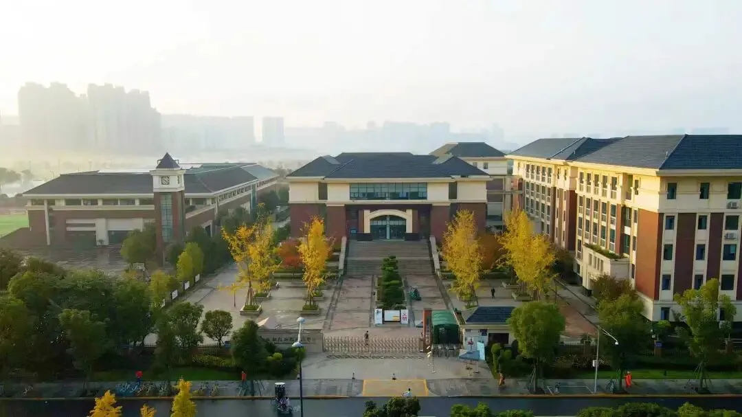 中考人数突破16万!指标到校或大变!成都新增近10所高中!大源第一所K12定了,今年首届高中4个班! 第3张