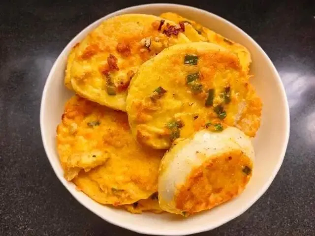 中考倒计时!初三儿子早餐不费妈,10分钟搞定蔬菜芝士蛋饼,省事 第8张