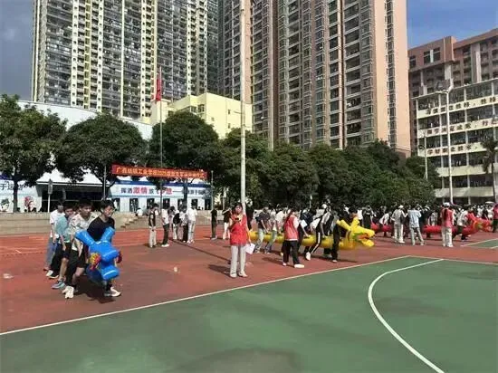 中考成绩一般,无缘普高不迷茫!广西纺织工业学校招生啦 第3张 中考成绩一般,无缘普高不迷茫!广西纺织工业学校招生啦 第3张