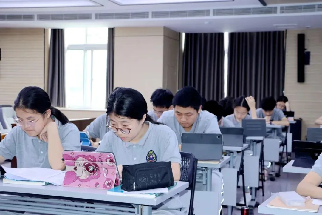 齐鲁学校承办历下区初中英语试卷讲评研讨暨一模成绩分析会 第5张