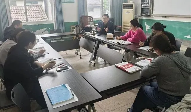 精准调研明方向 凝心聚力备中考——安吉县教科研中心莅临安城中学开展一日调研 第20张