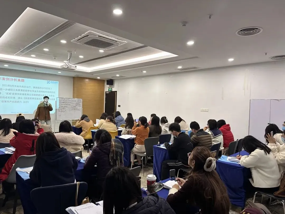 【真题免费送!】2026年汕头潮南教师招聘256人岗位分析及笔面考情回顾 第26张