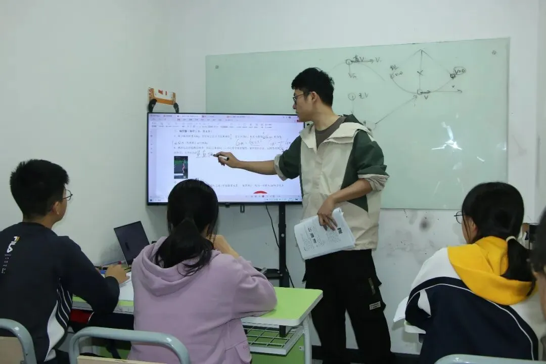 2026深圳中考冲刺全托管——弱科直升,逆袭可期 第10张