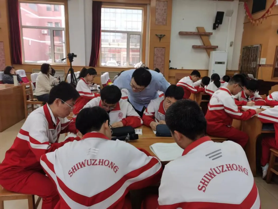 芳菲四月研双课 风暖课堂备中考——九年级毕业班第一轮复习示范课 第10张