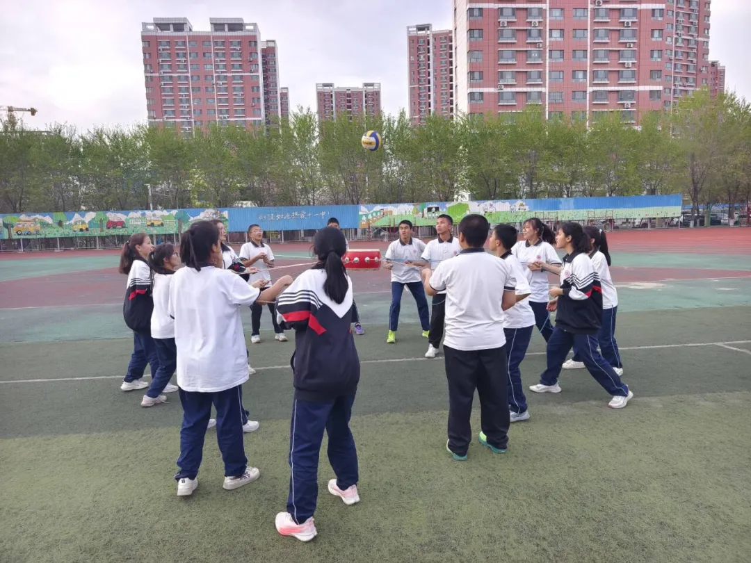 凝心筑梦迎中考 同心聚力向未来——石河子第十一中学九年级心理团辅活动 第17张