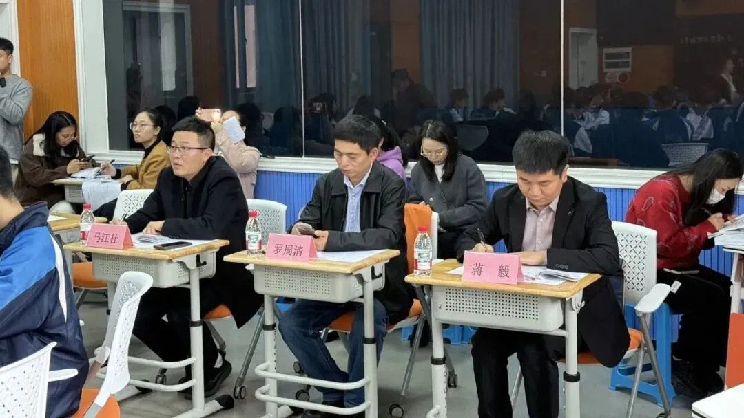 智慧赋能语文课堂,校际同研中考作文—— 我校与长雅中学开展校际交流活动 第2张