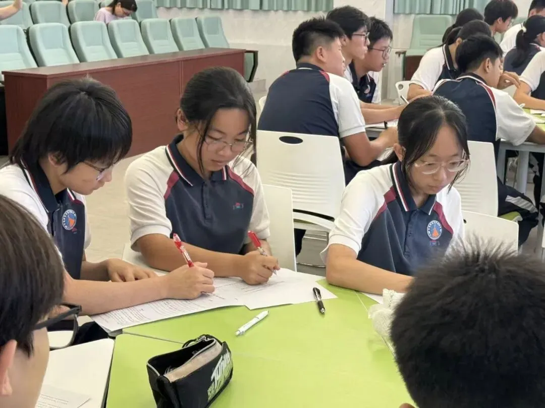 精研中考方略,共促语文提质 ——金湾区2026年语文中考复习进阶研讨活动在金湾一中圆满落幕 第11张