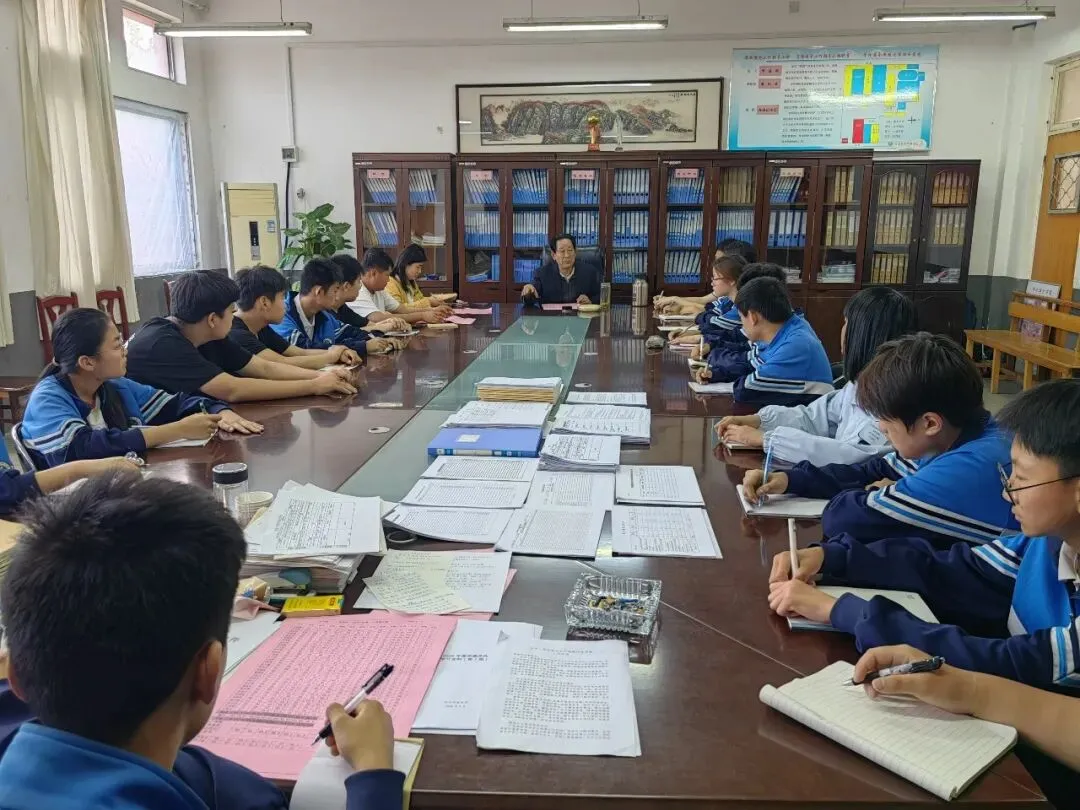 分层励志鼓士气 凝心聚力战中考 ——莒南县津华园学校九年级分层励志动员会议近期召开 第3张