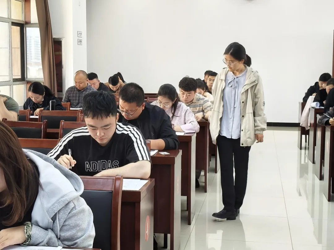 模拟练兵 技能提升——菏泽市(东明县)2026年社会工作者职业资格成功举办 第3张