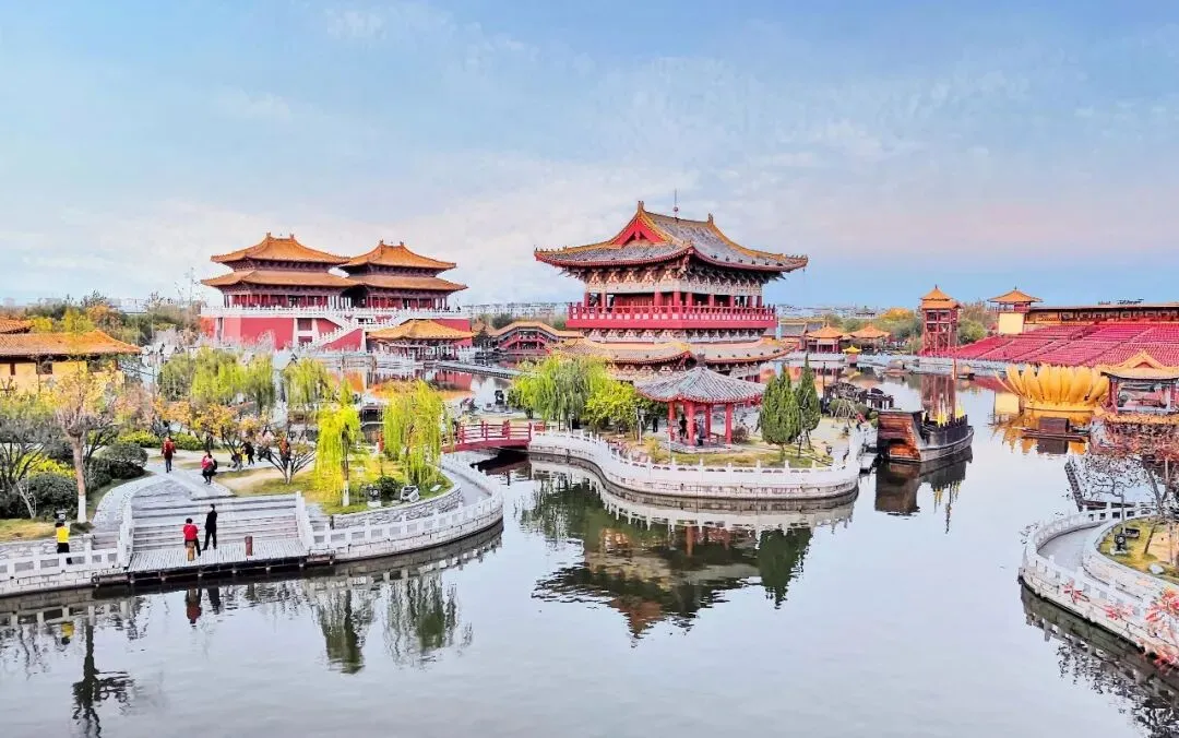 【中考阅读指导】开封散记(节选)(朱湘山)多地2025联考 第3张