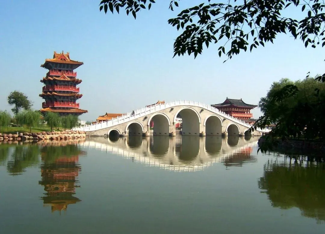 【中考阅读指导】开封散记(节选)(朱湘山)多地2025联考 第4张