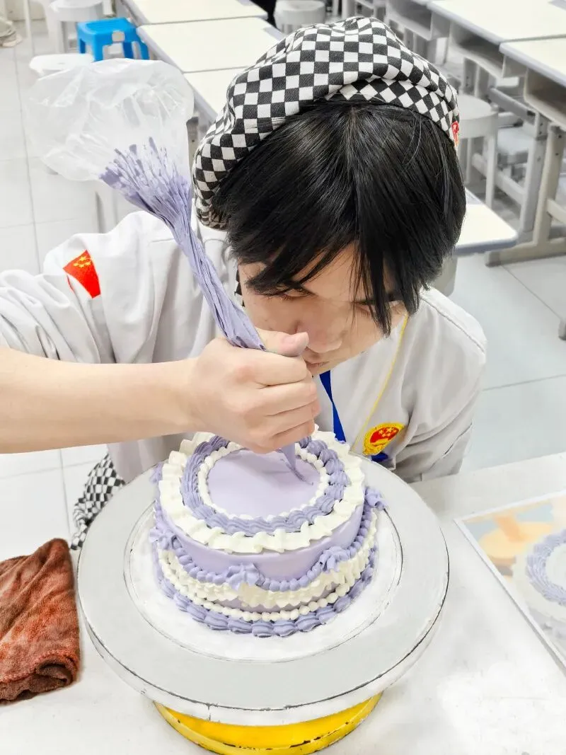 与其在中考“陪跑”,不如学技术“领跑”!初中生学技术,照样赢未来! 第4张