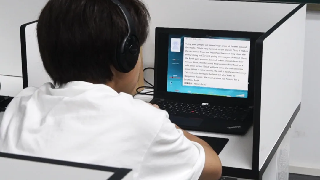 中考 | 练在平时,赢在考场!拓鑫学子全力备战英语听说 & 理化实验 第7张