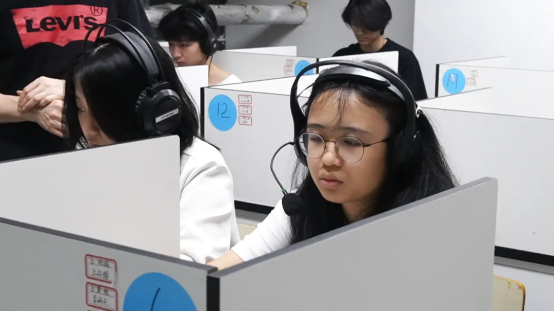 中考 | 练在平时,赢在考场!拓鑫学子全力备战英语听说 & 理化实验 第13张