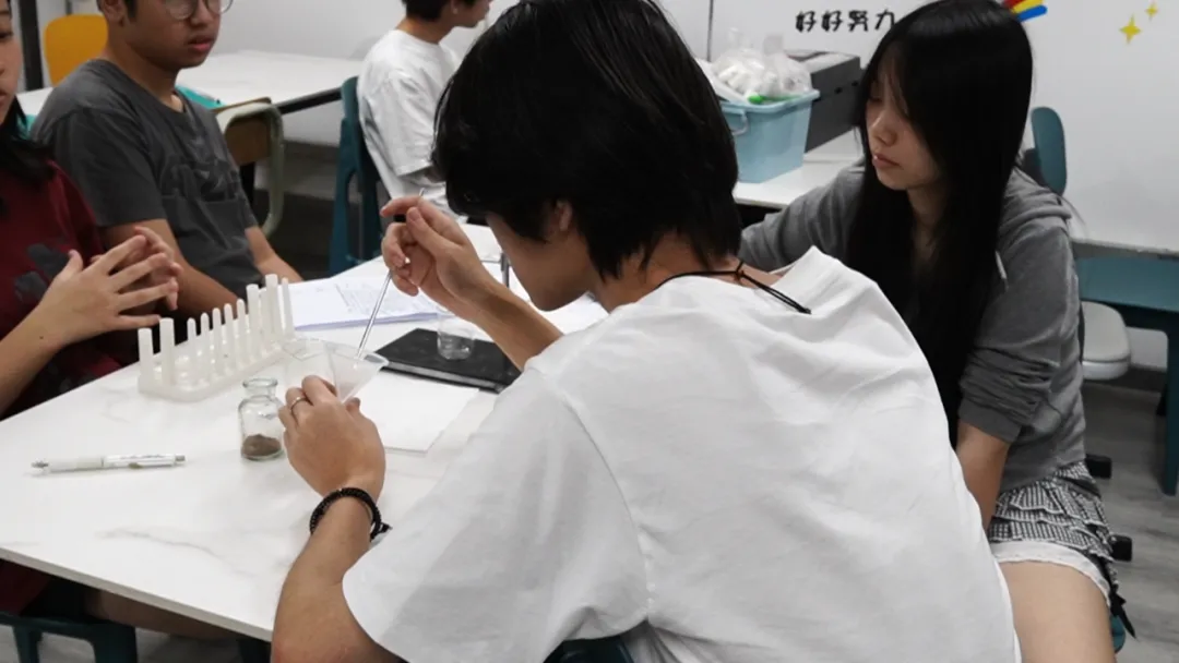 中考 | 练在平时,赢在考场!拓鑫学子全力备战英语听说 & 理化实验 第34张