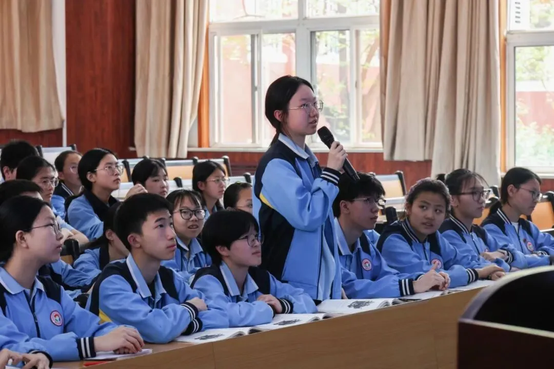 雁塔区2026年中考语文学科复习备考培训会在西安市阳光中学举行 第6张