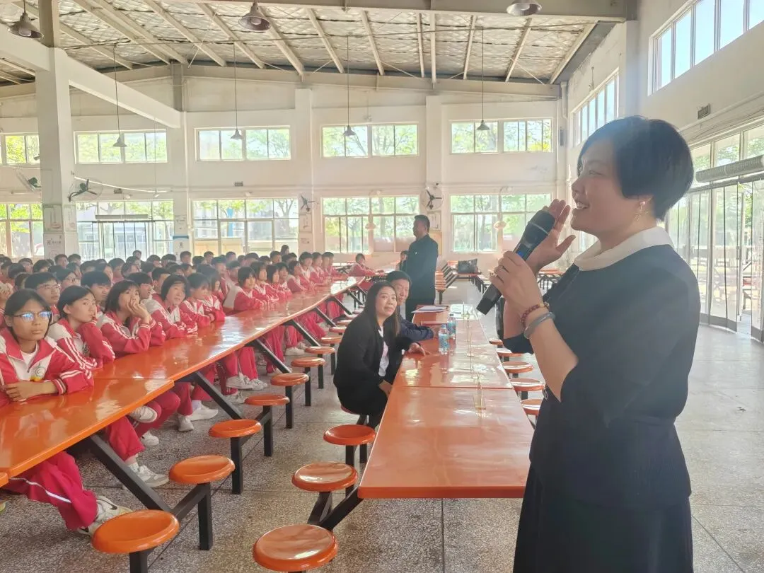 【实中·关工委】关爱中考学子 赋能青春梦想 ——渭南高新区关工委心理健康教育进校园活动圆满举行 第11张