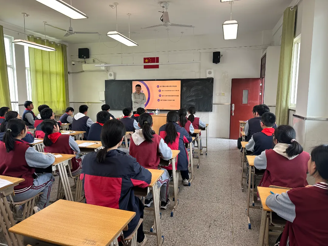 聚焦中考热点 提升教学实效┃华师宝杨初中部数学专题培训活动圆满举行 第8张