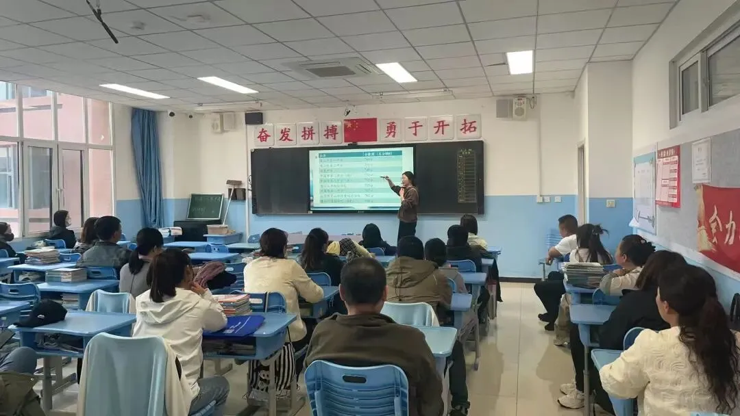 “家校同心凝合力,筑梦中考启新程”——唐山市高新中学九年级家长会圆满落幕 第10张