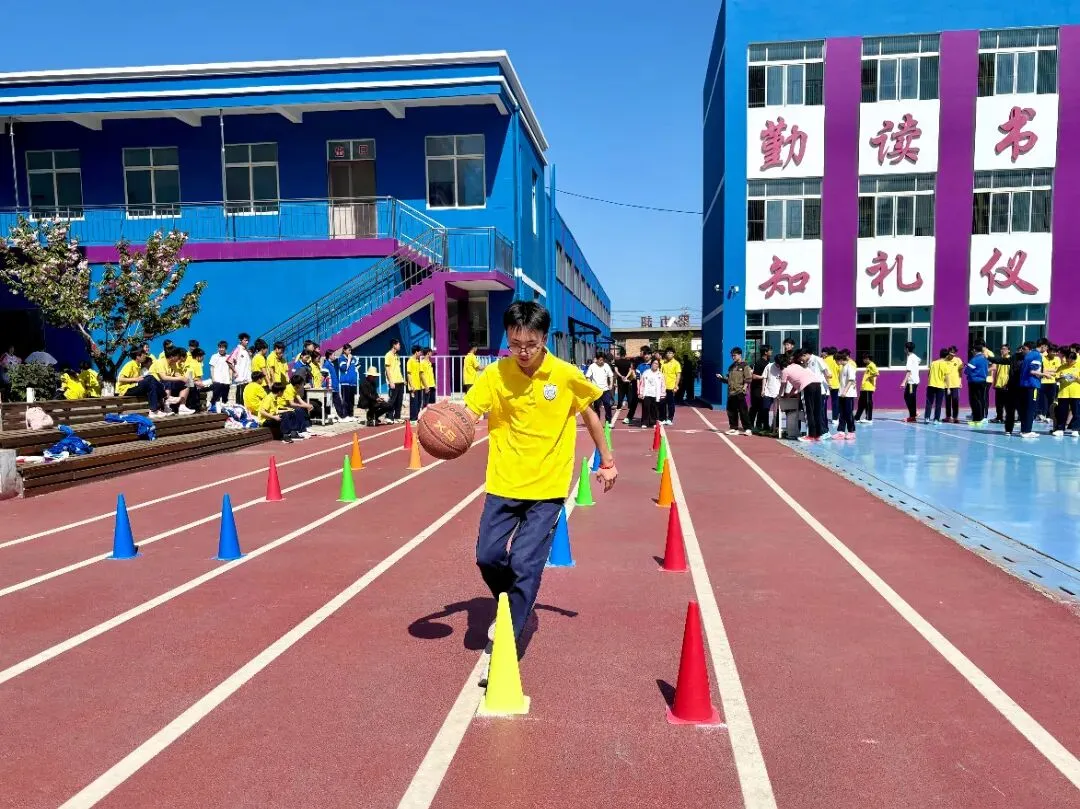 以实战淬炼真功 以模拟决胜中考 第13张