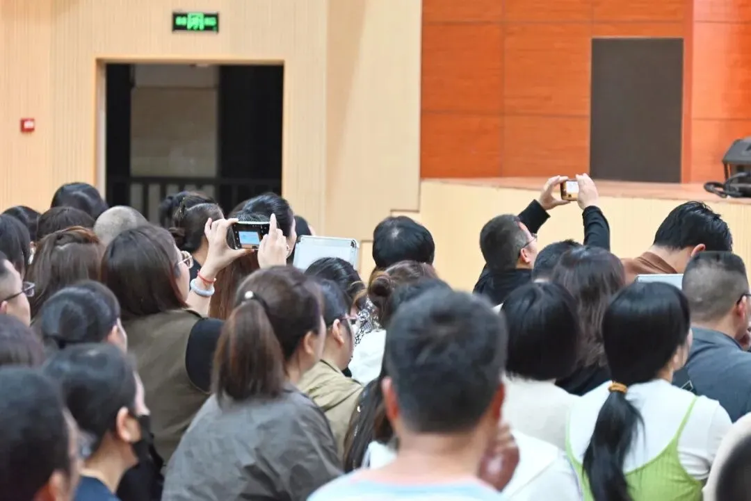 以爱相伴!闽侯这场讲座为中考家庭支招 第5张