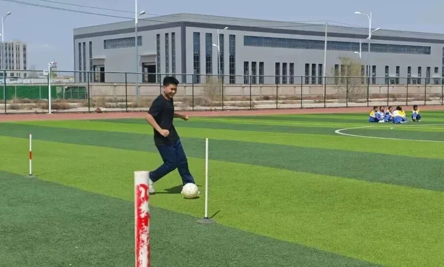 以练促考强体魄 全力以赴备中考——成功中考二校开展体育中考专项训练 第24张