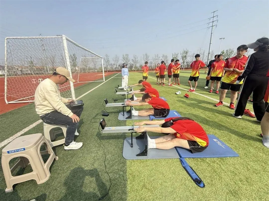 直击现场丨九年级体育中考实地模拟测试全程开启,为梦想蓄力! 第5张