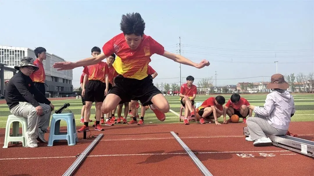 直击现场丨九年级体育中考实地模拟测试全程开启,为梦想蓄力! 第11张