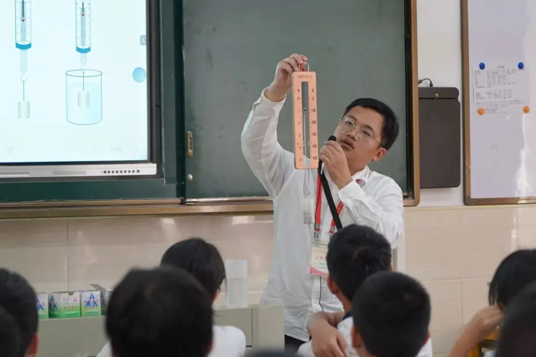 精准调研明方向 凝心聚力备中考 | 龙湖区教师发展中心莅临我校开展教学调研视导活动 第44张