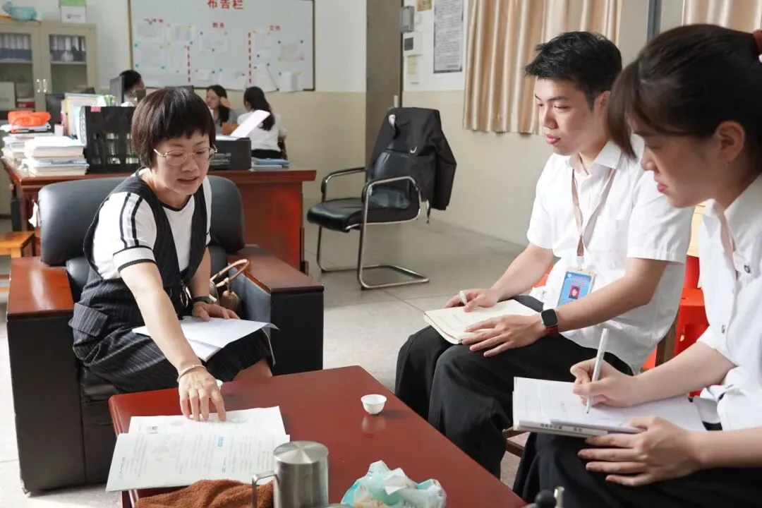 精准调研明方向 凝心聚力备中考 | 龙湖区教师发展中心莅临我校开展教学调研视导活动 第70张