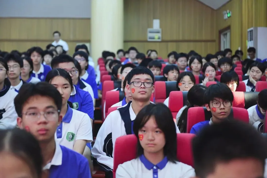 主打一个“飒”!可园学子的体育中考:有速度,更有温度 第4张