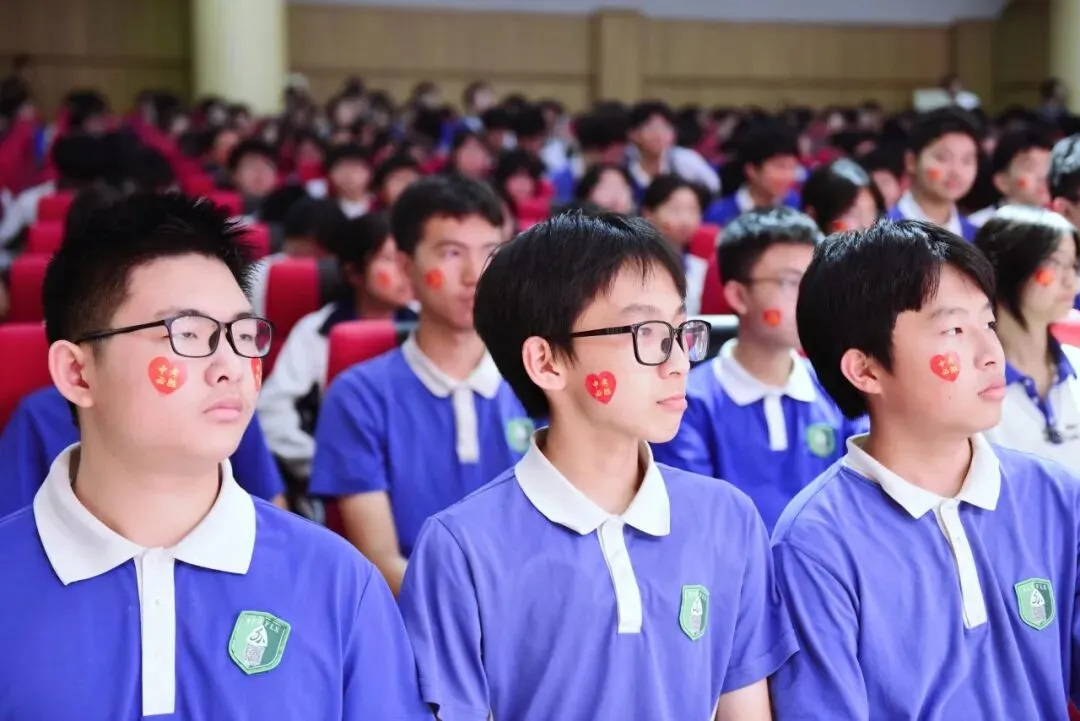 主打一个“飒”!可园学子的体育中考:有速度,更有温度 第7张