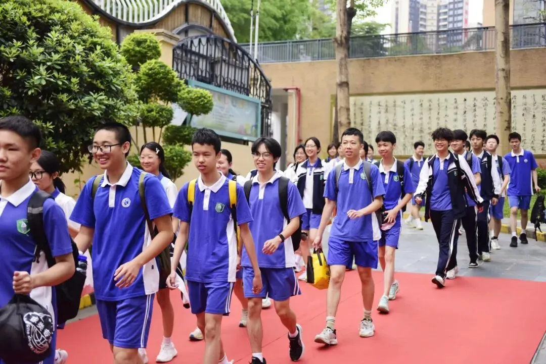 主打一个“飒”!可园学子的体育中考:有速度,更有温度 第18张