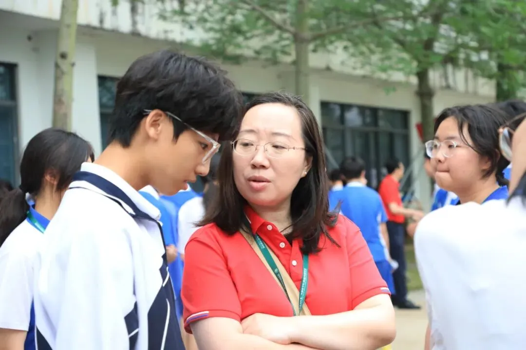 主打一个“飒”!可园学子的体育中考:有速度,更有温度 第30张