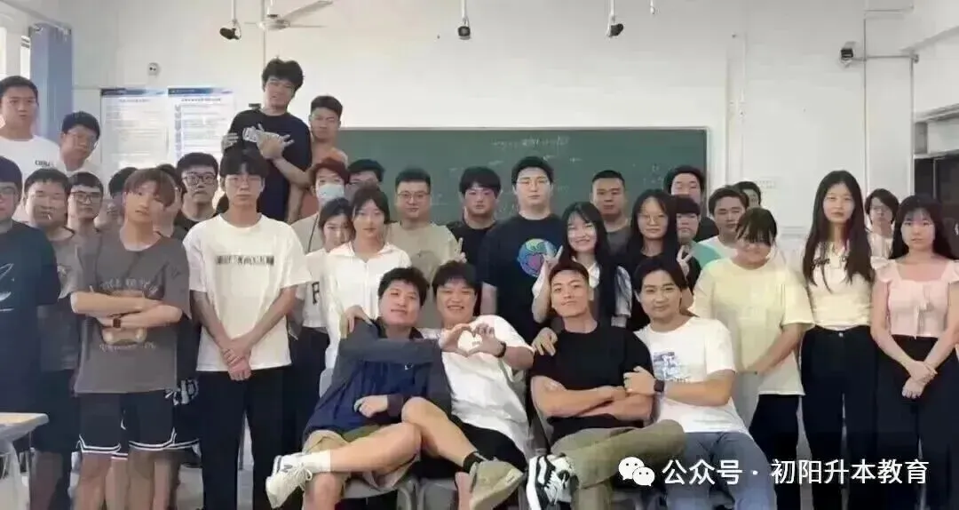 2026湖北专升本英语真题&答案出炉!来看看你能拿多少分吧! 第21张