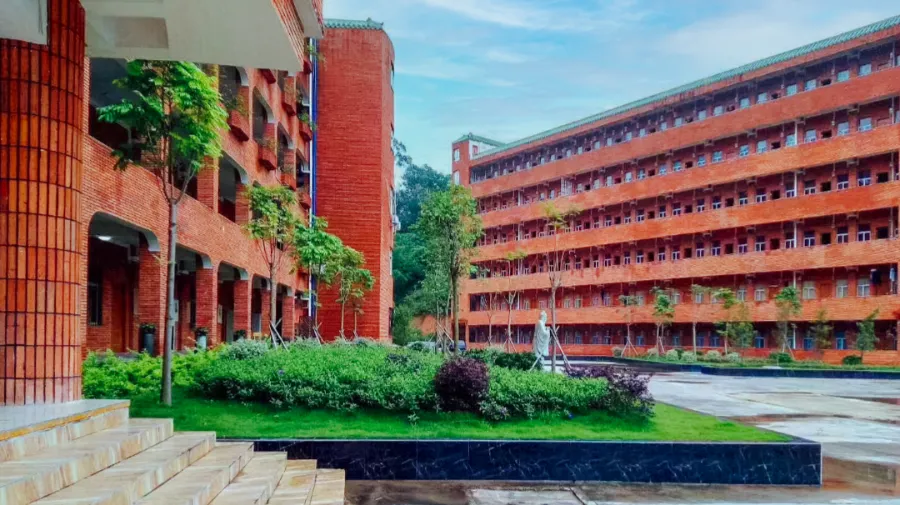 独立校园、零基础教学、全真模拟考试,新易学7月班招生中! 第11张